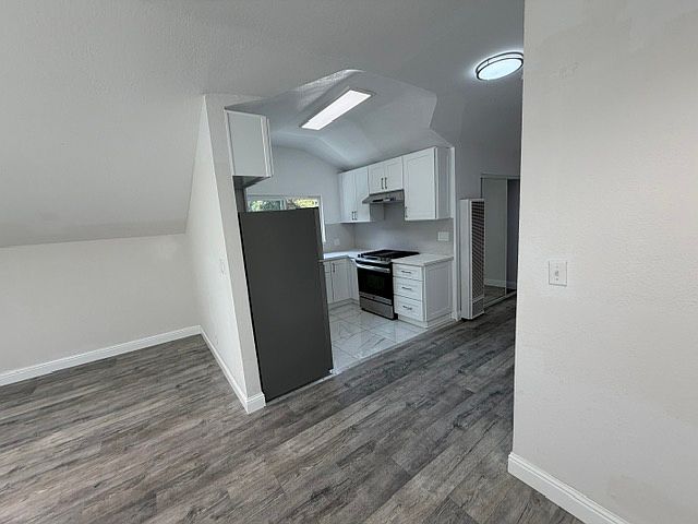 10 Alta Vista Dr photo 5