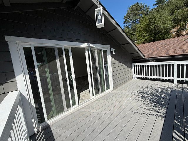 10 Alta Vista Dr photo 2