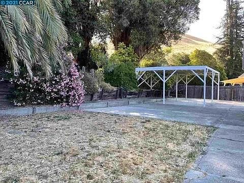 2807 Ruff Ave photo 5