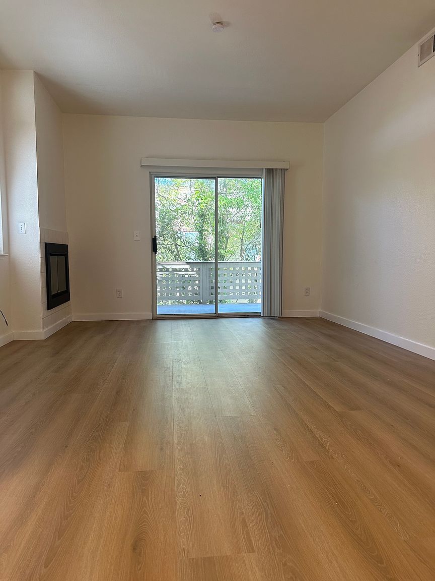 210 Dorada Ct photo 4