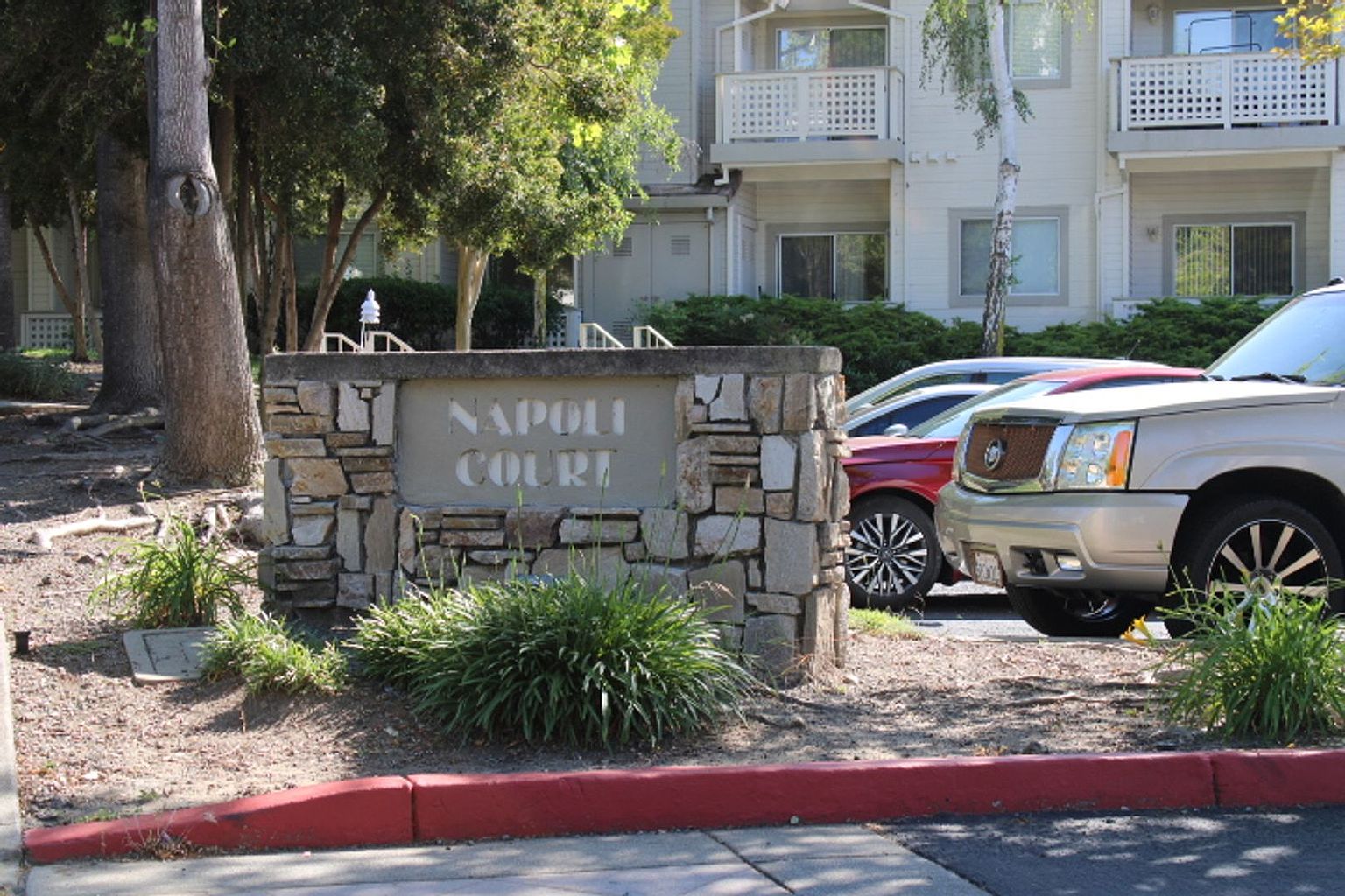 258 Napoli Ct Hercules, CA 94547 photo 3