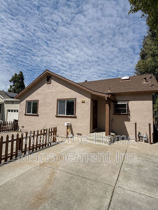 633 F St photo 2