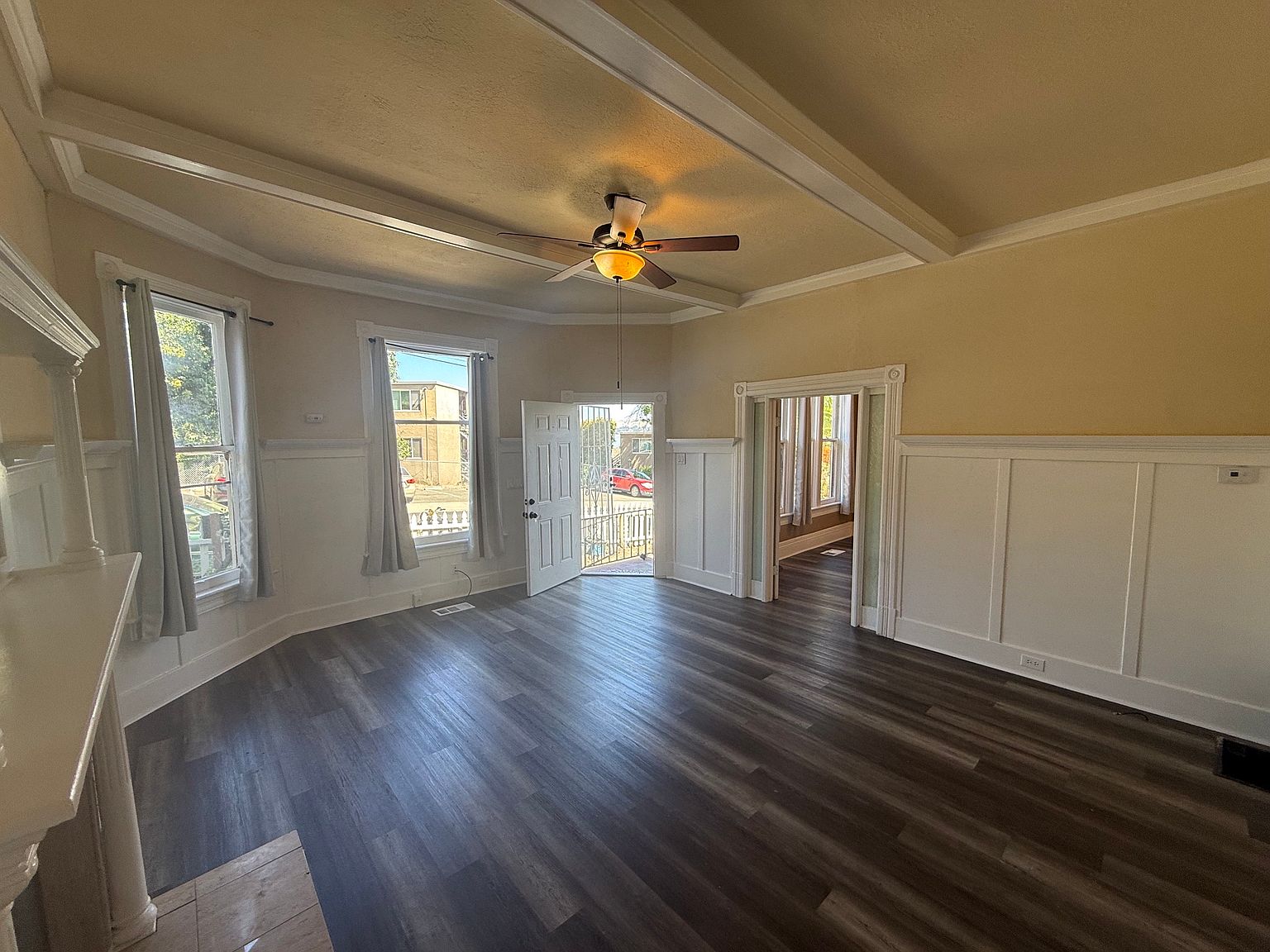 24 Foster St photo 3