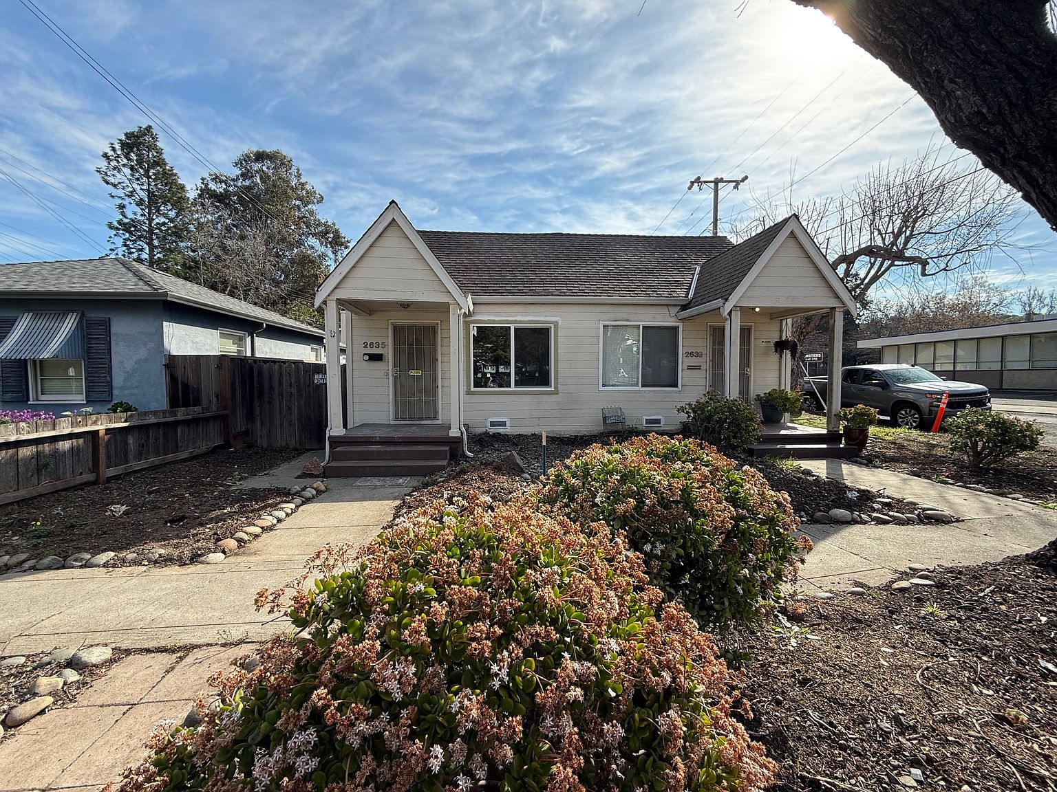 2635 Alhambra Ave photo 3