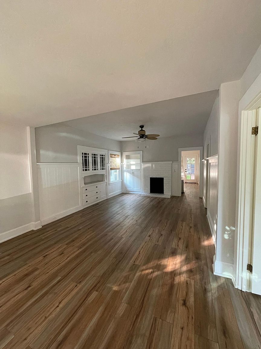 1517 Castro St photo 2