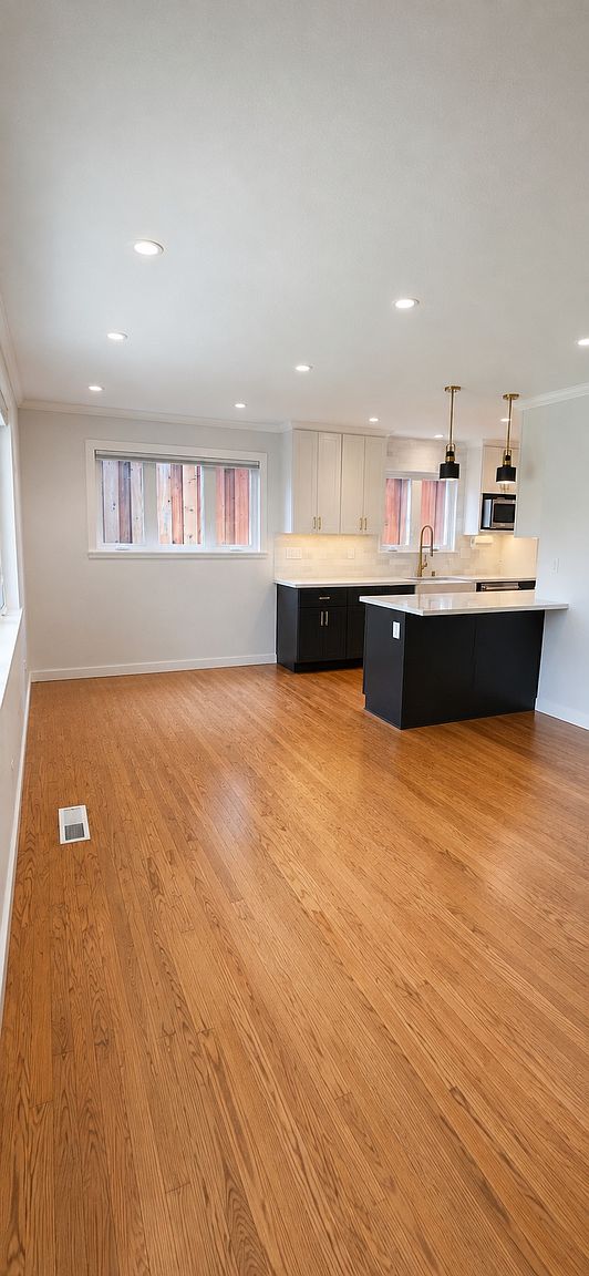 344 Leroy Ave photo 3