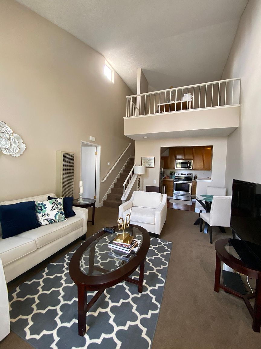 129 Glenwood photo 2