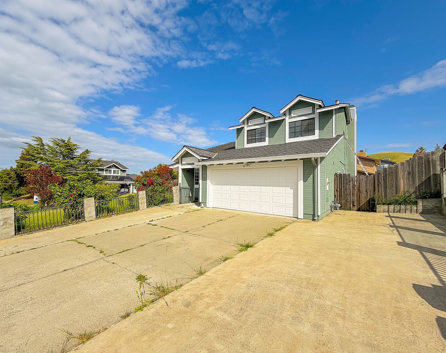 1BR/1BA Single Family House on Meadowlark Way · Hercules photo 5