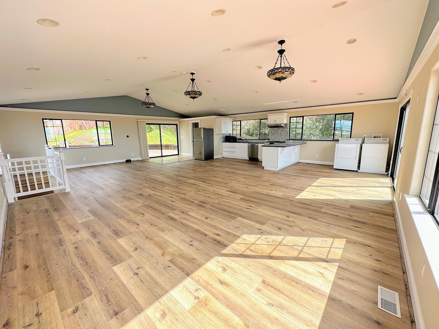 1BR/1BA Single Family House on Felix Ave · Richmond photo 4
