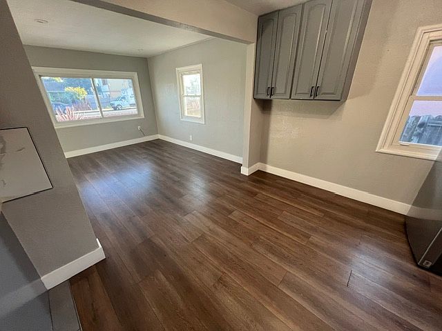 3613 Barrett Ave photo 3