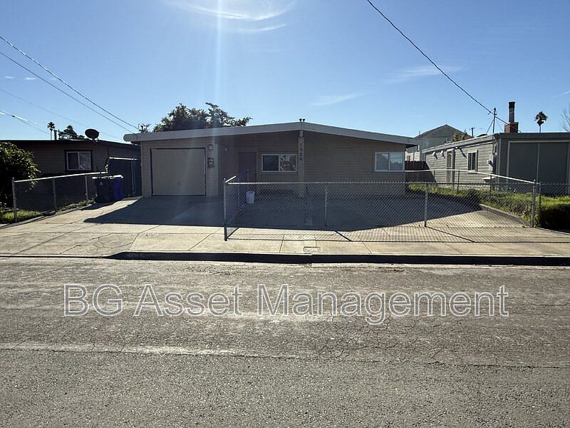 1526 Visalia Ave Richmond, CA 94801 photo 3