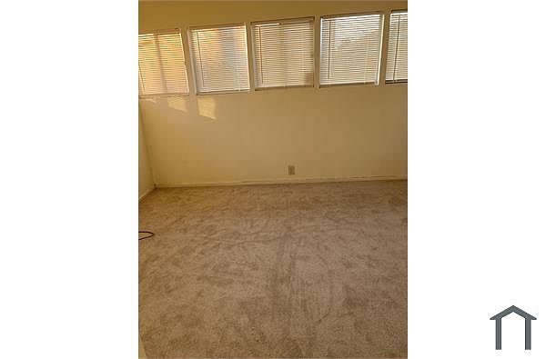641 5th St photo 4