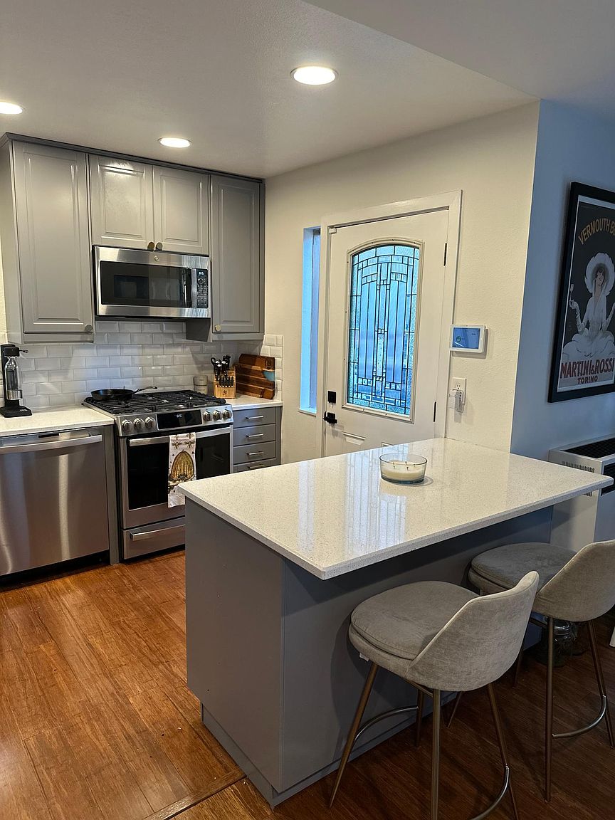 2BR/2BA Single Family House on W Richmond Ave · Richmond photo 3