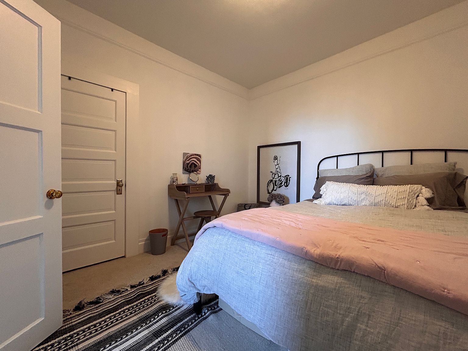 137 Eddy St photo 5