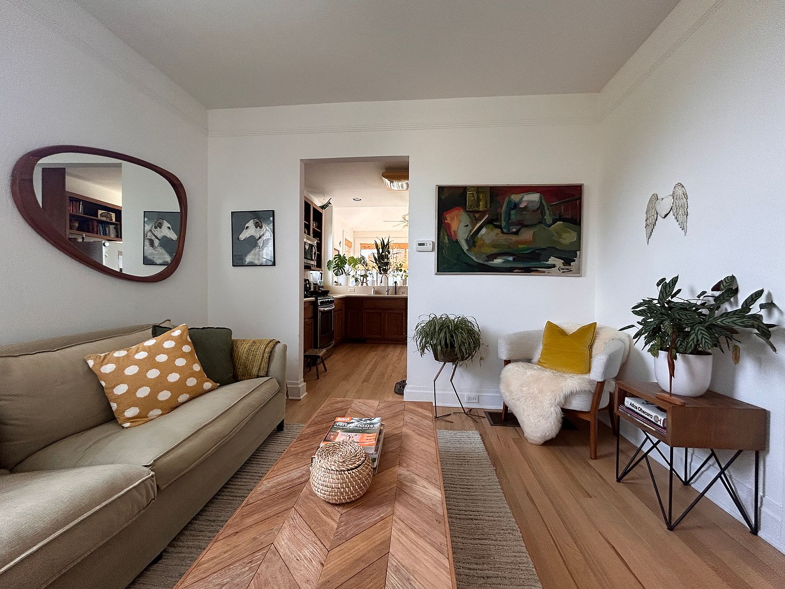 137 Eddy St photo 3