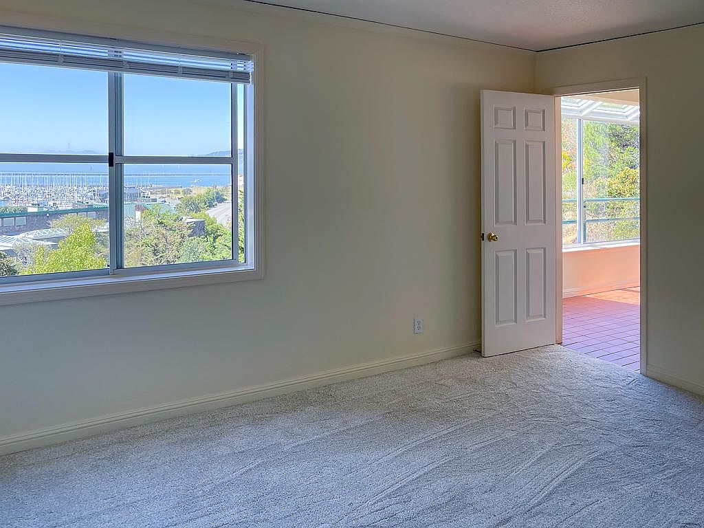 1301 Quarry Ct photo 5