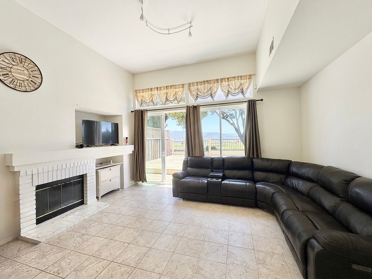 68 Sea Isle Dr photo 5