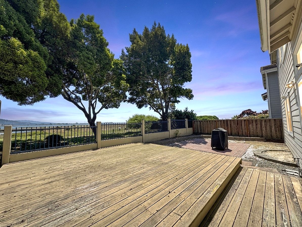 68 Sea Isle Dr photo 2
