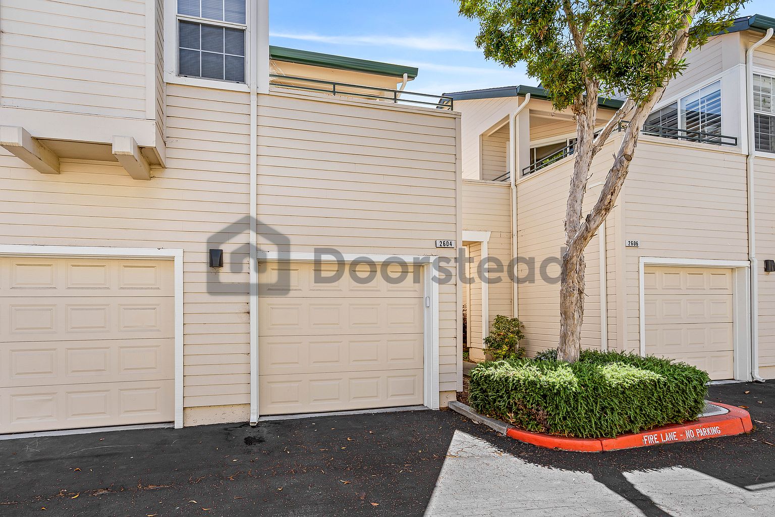 2604 Beach Head Ct photo 2