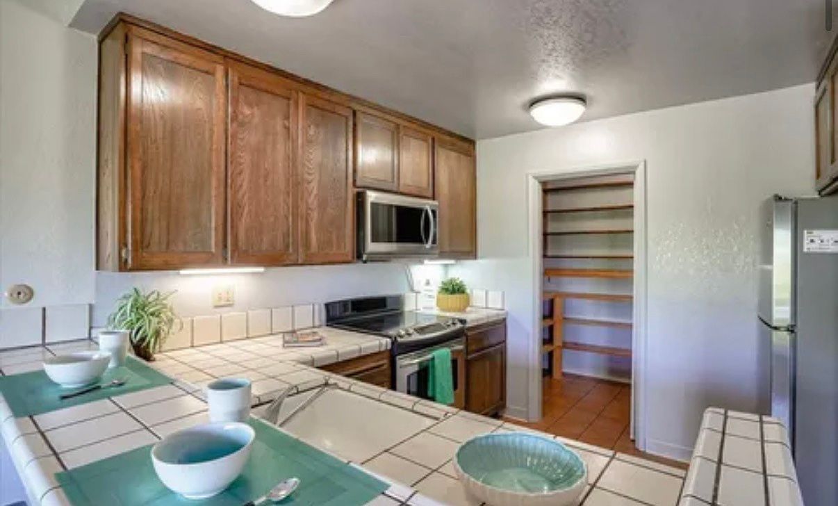311 Vista Heights Rd photo 3