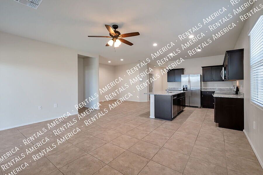 24408 N Sickle Rd photo 3