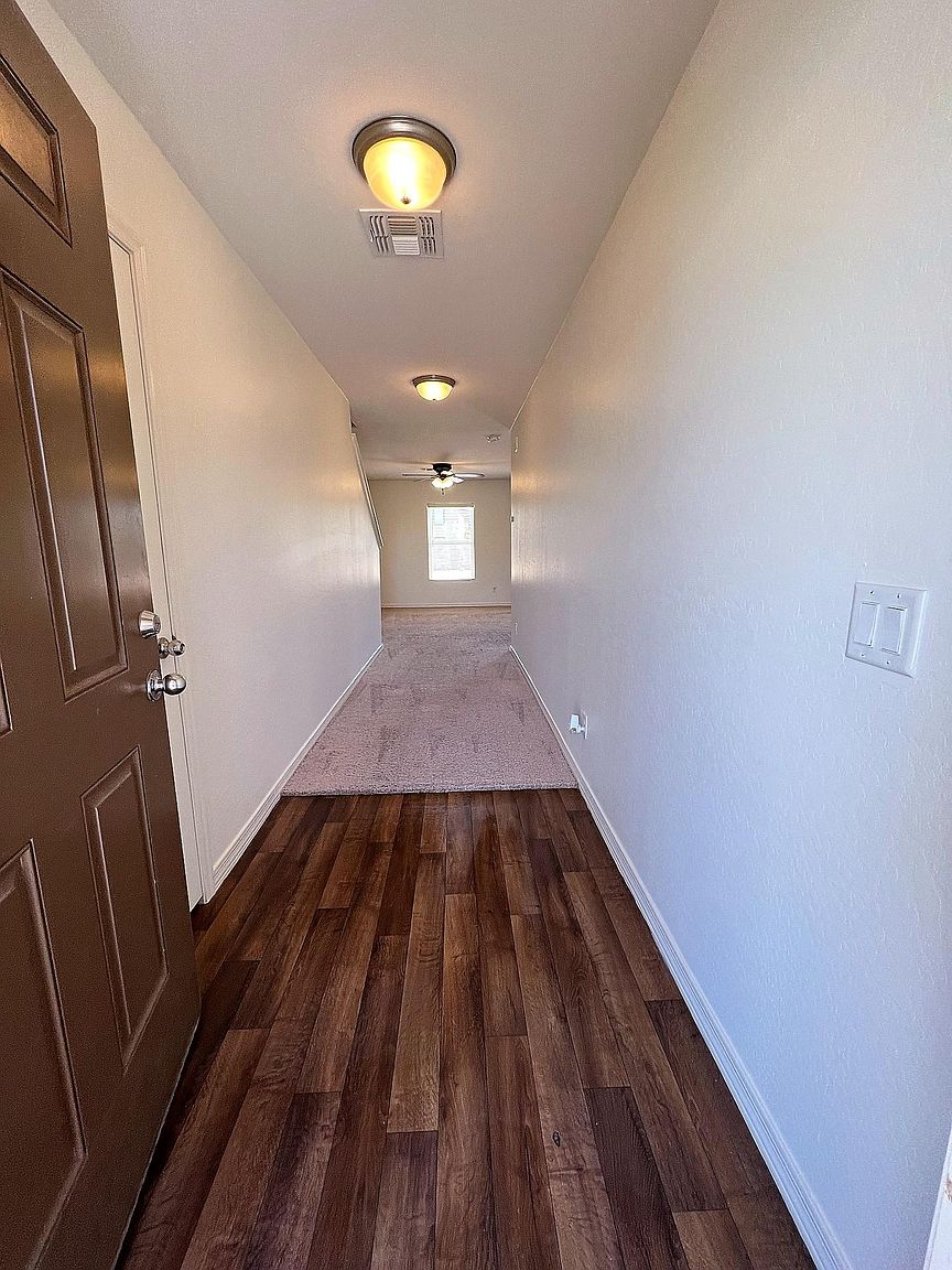 1051 W Prior Ave photo 3