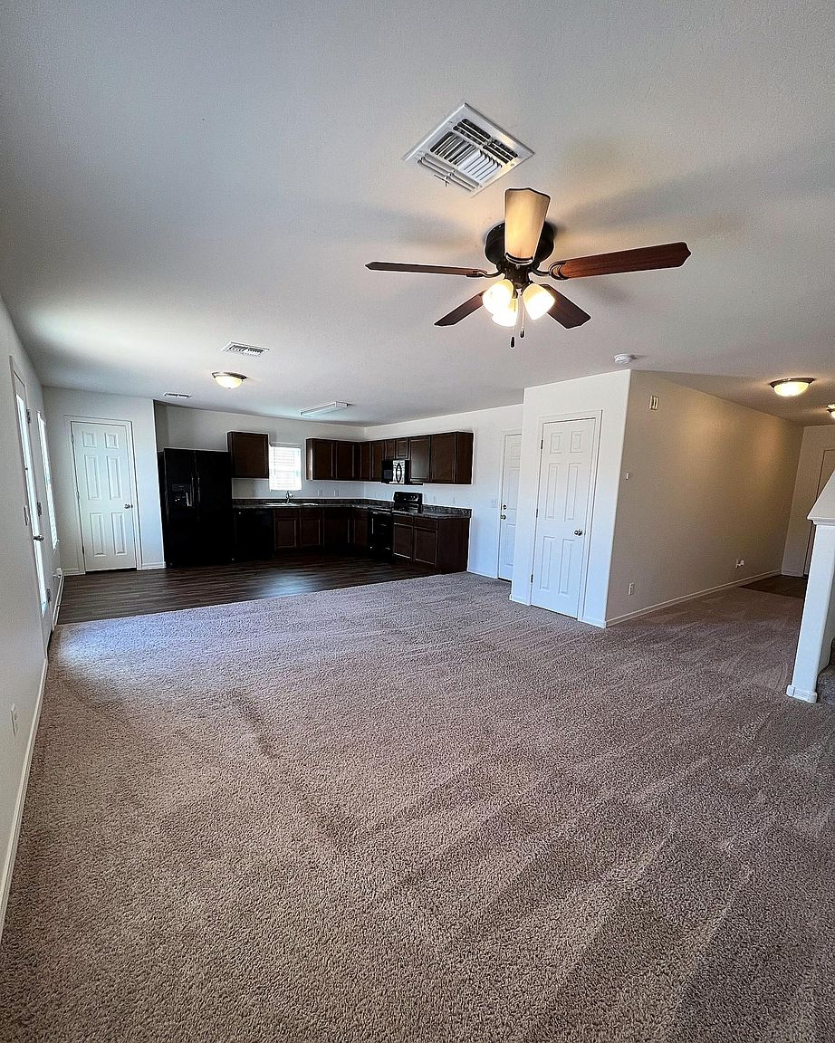 1051 W Prior Ave photo 4