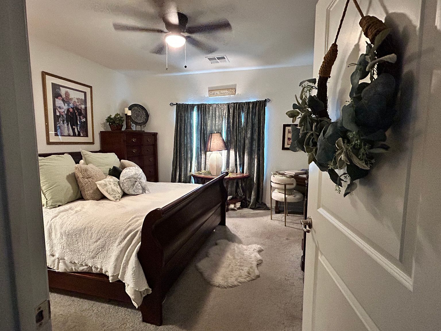 1703 W Aztec Dr photo 3