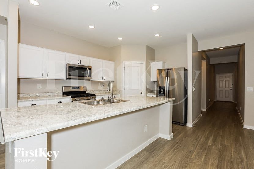 7200 E Eagle Nest Way San Tan Valley, AZ 85143 photo 5