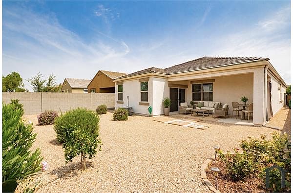 37790 W Amalfi Ave photo 5