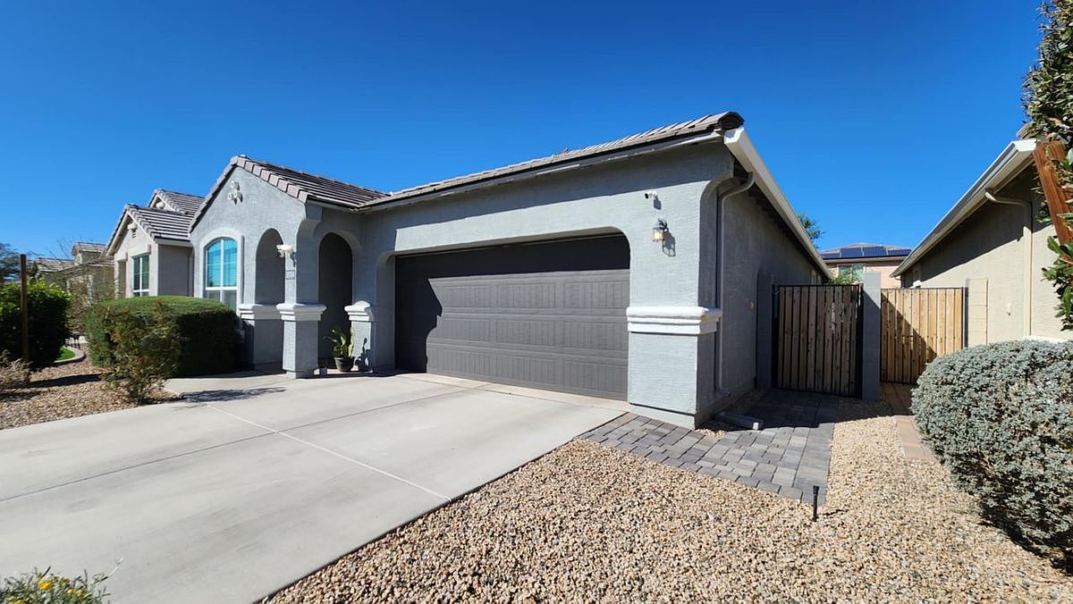 38104 W San Ildefanso Ave photo 3