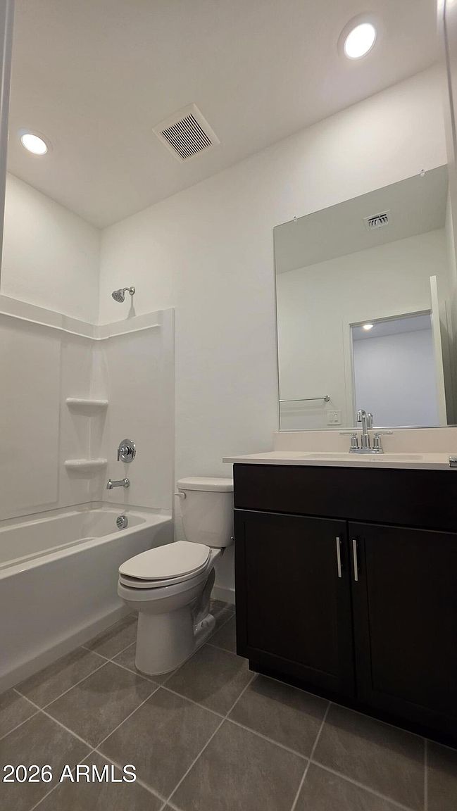 37098 W Prado St photo 4