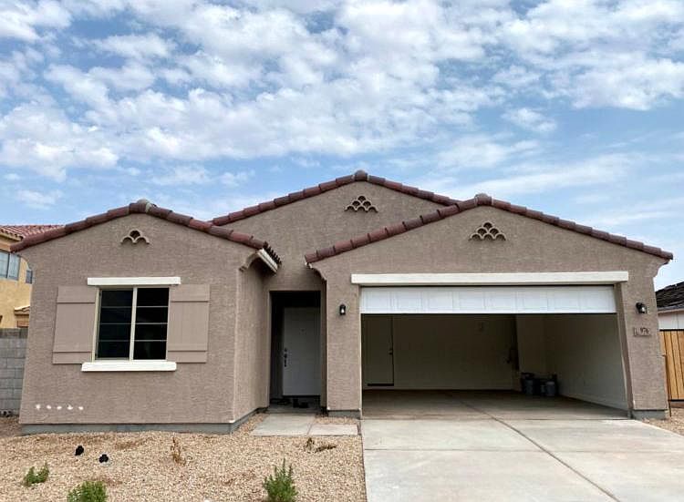 976 E White Wing Dr Casa Grande, AZ 85122 photo 2