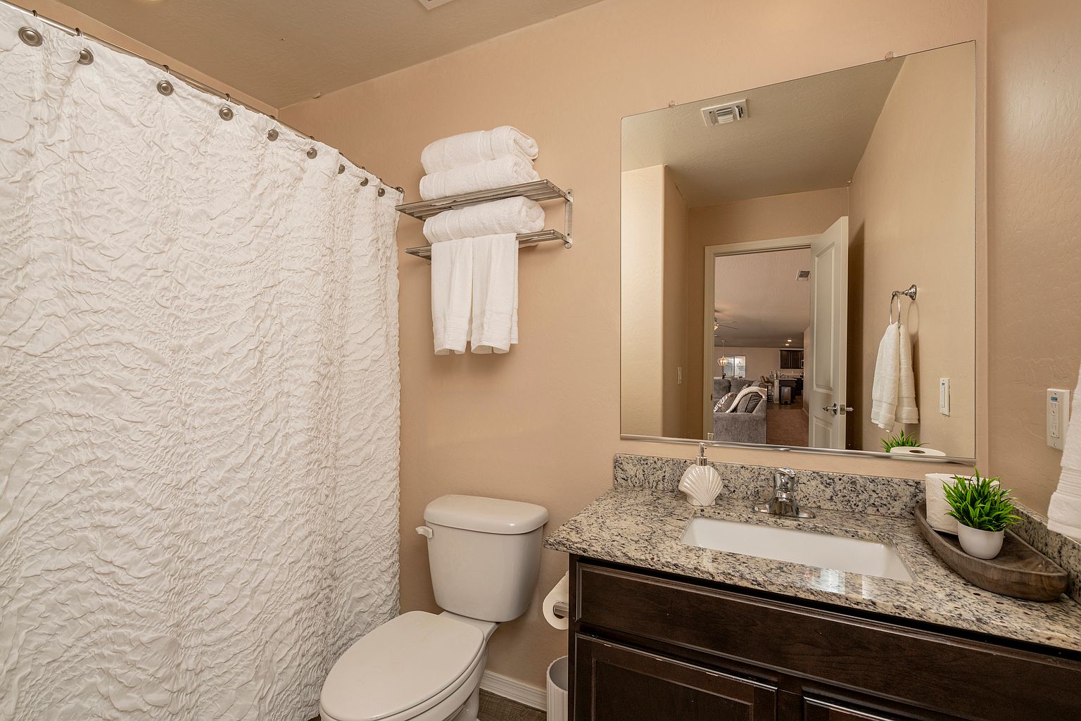 1547 East Inouye Drive, Casa Grande, AZ 85122 photo 5