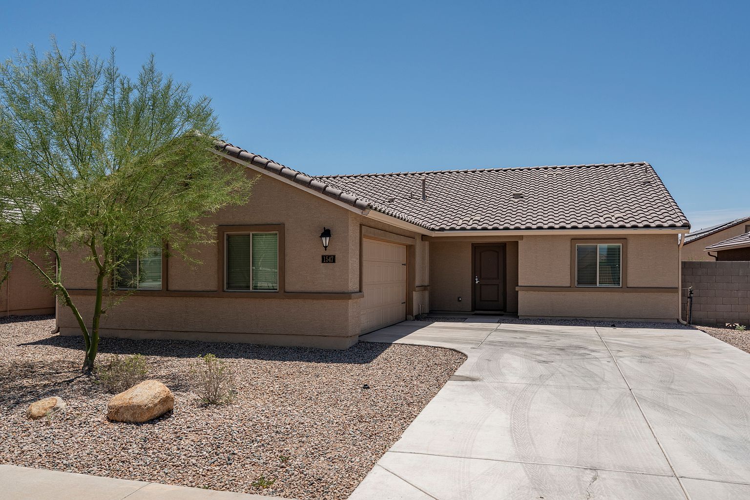 1547 East Inouye Drive, Casa Grande, AZ 85122 photo 3