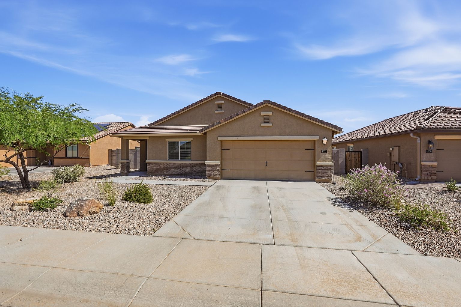 4Bedroom 2 Bath Single Family Home! photo 5