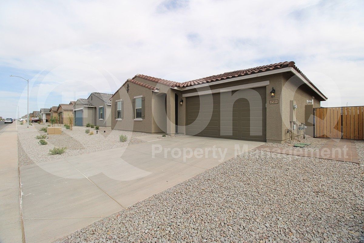 2589 E San Miguel Dr photo 2