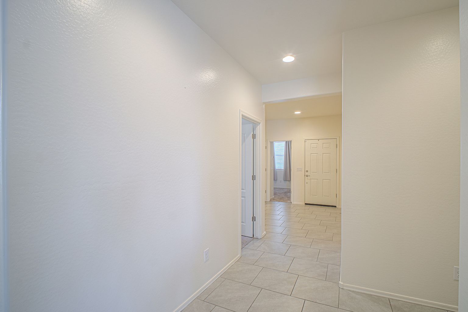 1665 E Kingman Pl photo 5