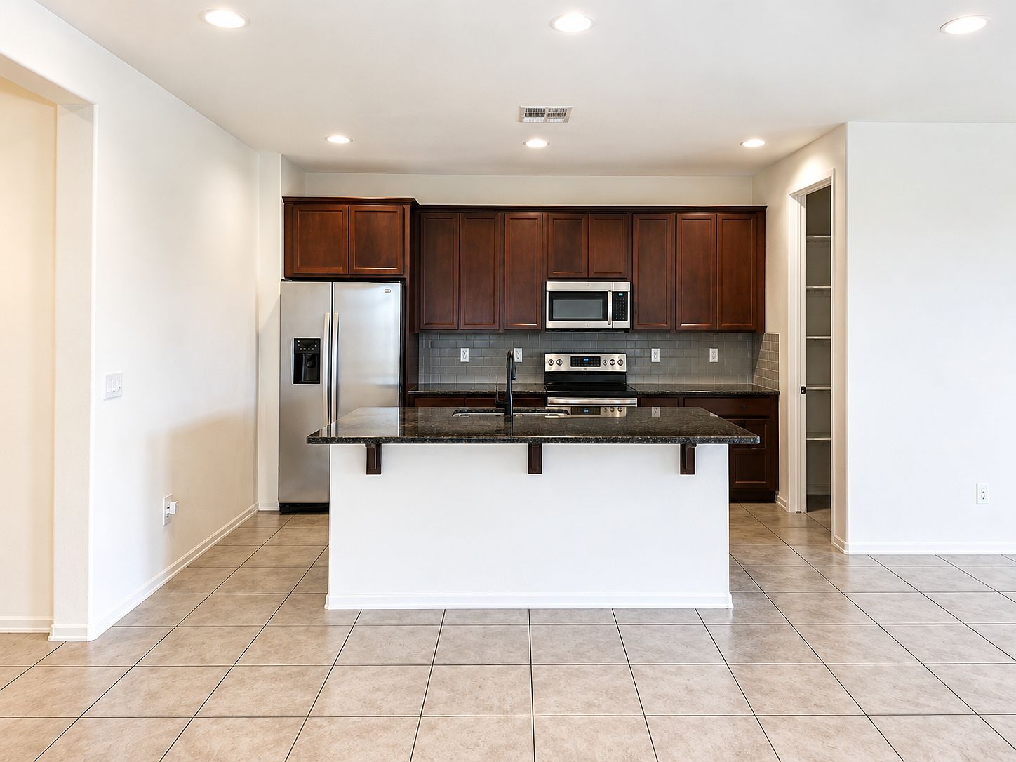 122 S Siena Ln Casa Grande, AZ 85122 photo 4