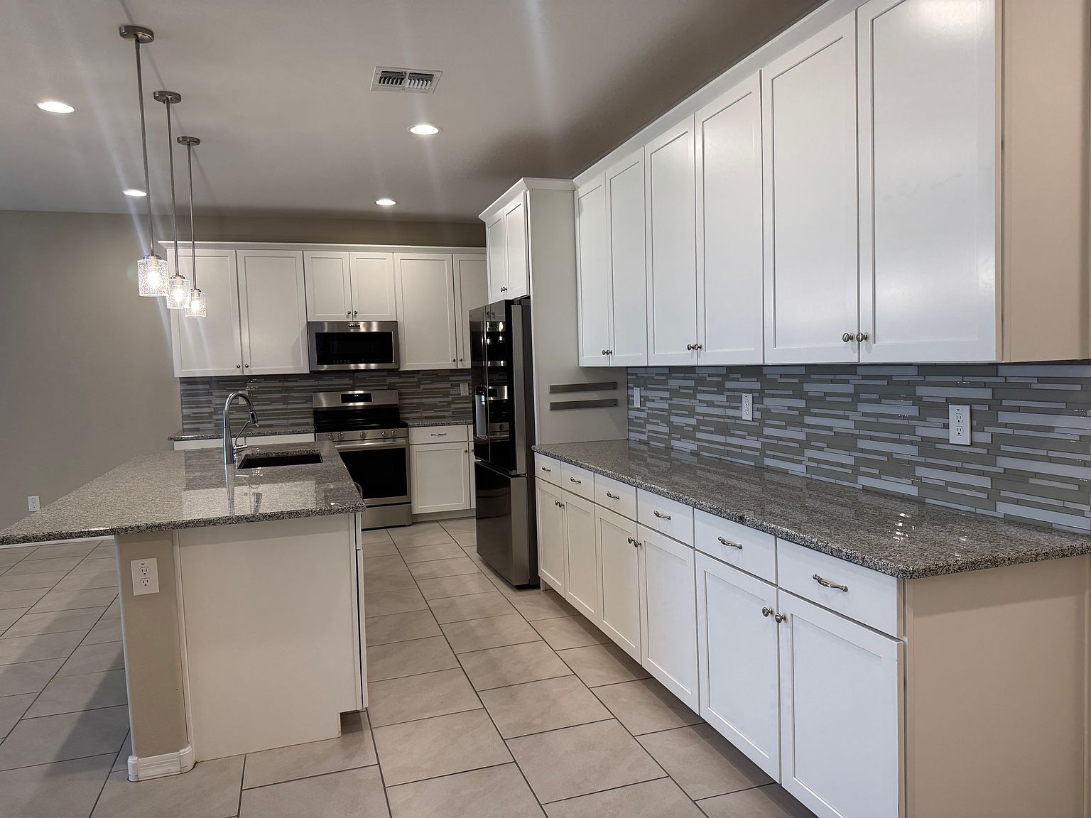 17091 N Palo Pino St photo 5