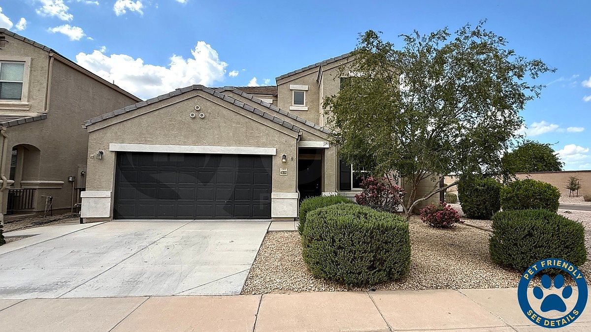 42002 W Lunar St
