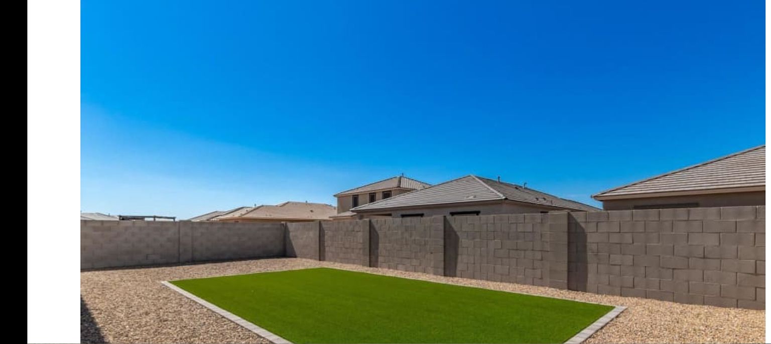 43632 W Yucca Ln photo 2