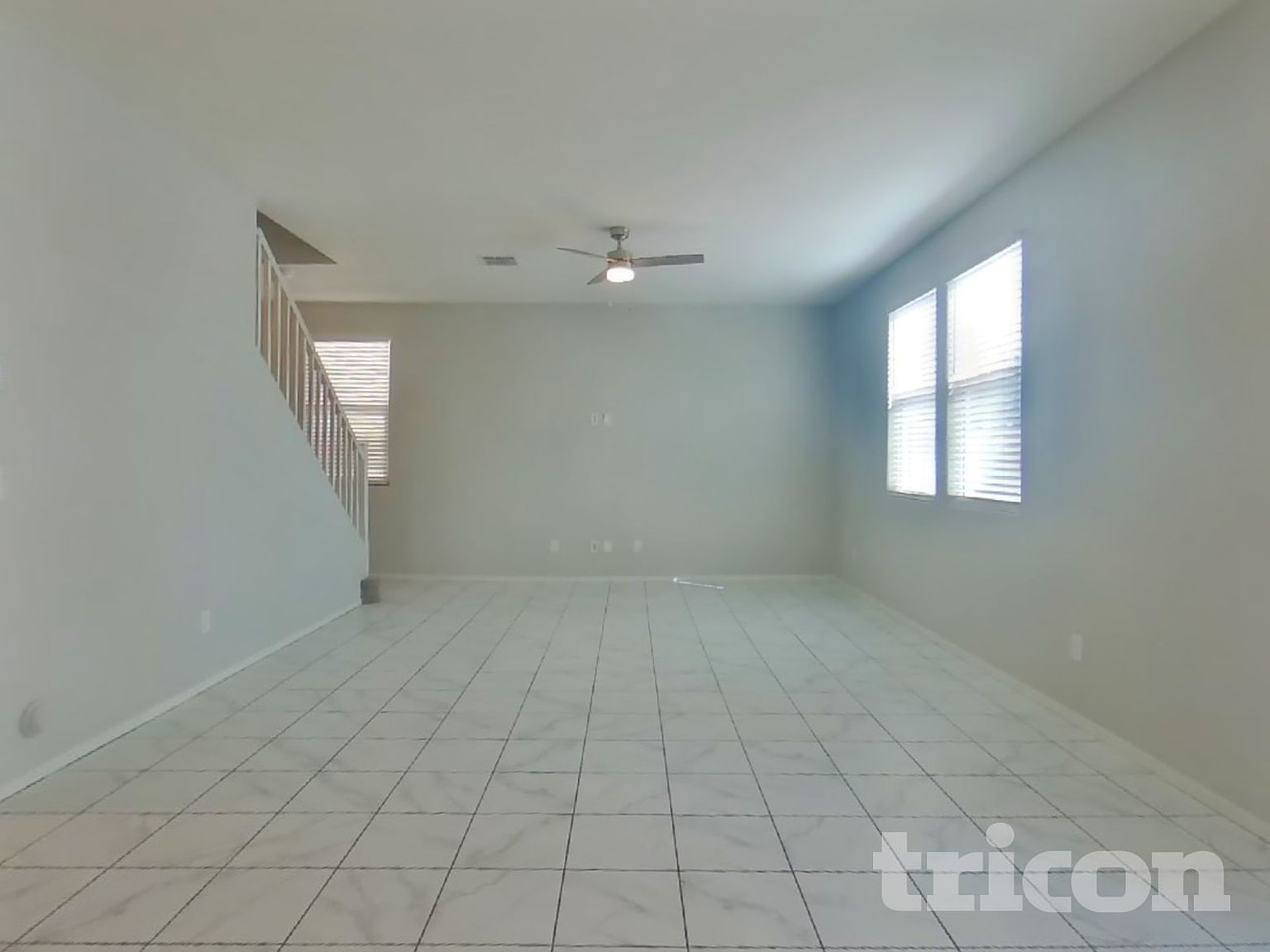 18249 N Clarence Lane photo 4