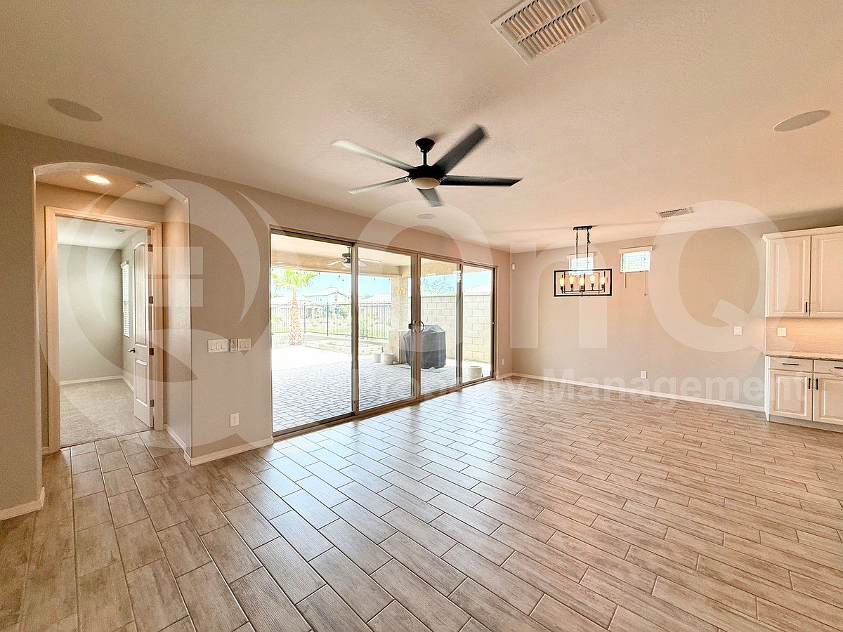 41362 W Carlisle Ln photo 5