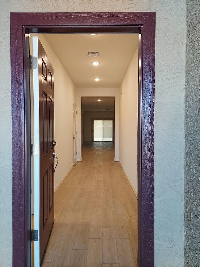 121 W Seaside Dr photo 4