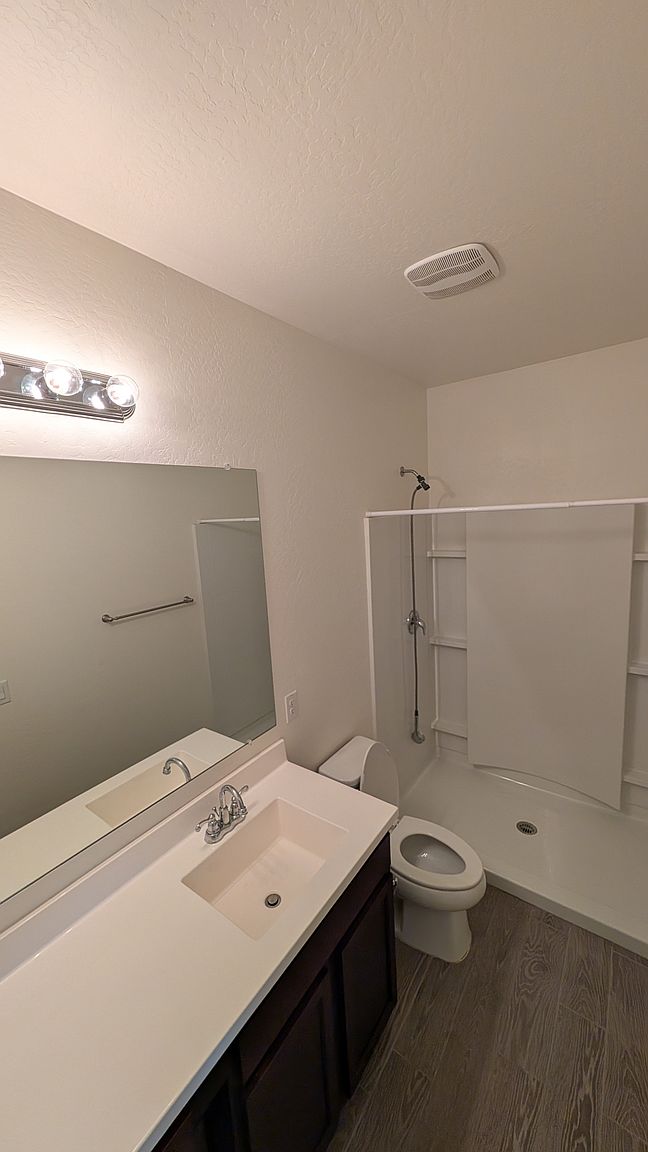 216 W Tropical Dr photo 5