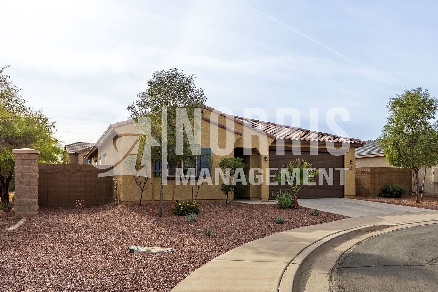 519 E Rio Pl photo 3