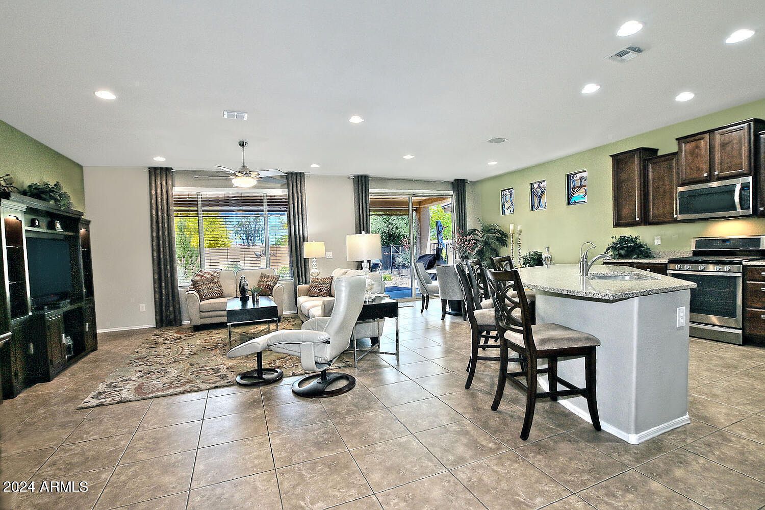 4394 N Hummingbird Dr Florence, AZ 85132 photo 5