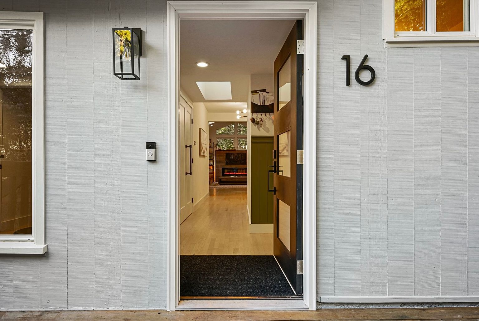 16 Iron Springs Rd photo 4