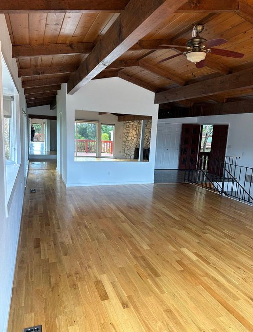 18 Pepper Way photo 5